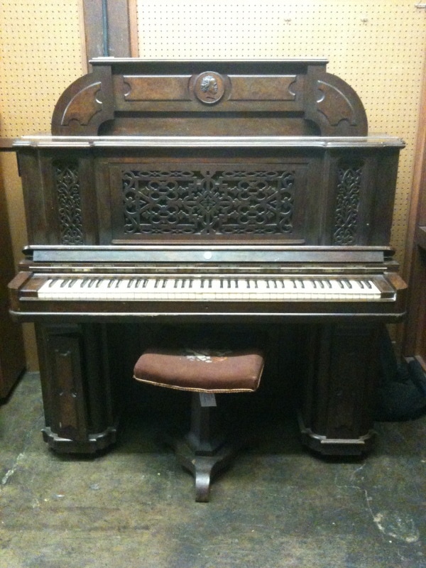 b shoninger piano serial number